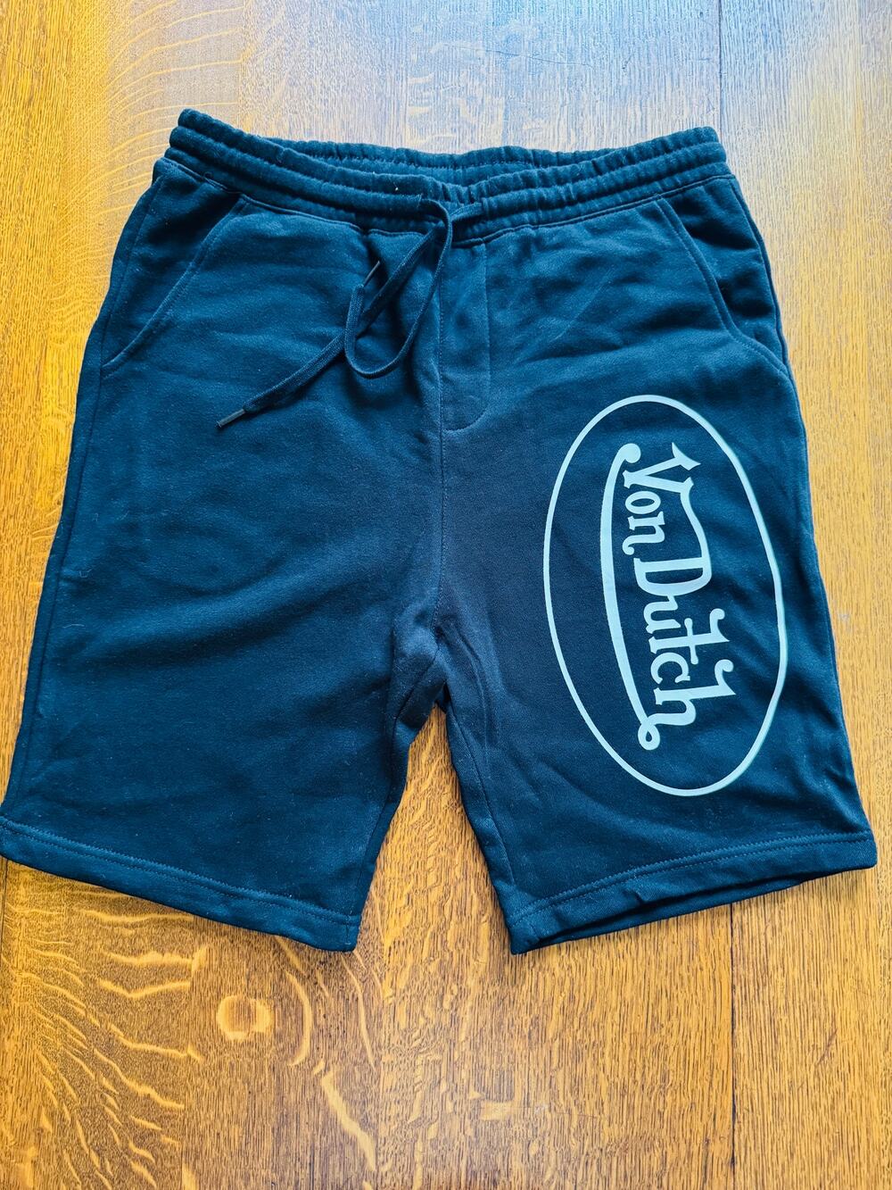 VON DUTCH Logo Sweat Shorts LARGE in Black